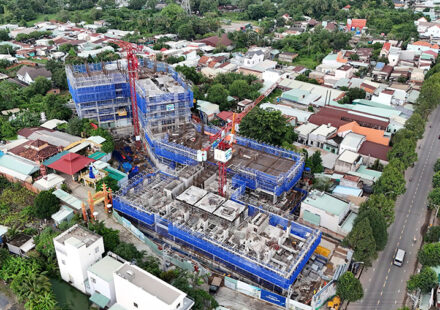 Tốc độ thi công vượt kế hoạch – Chìa khóa thu hút nhà đầu tư bất động sản